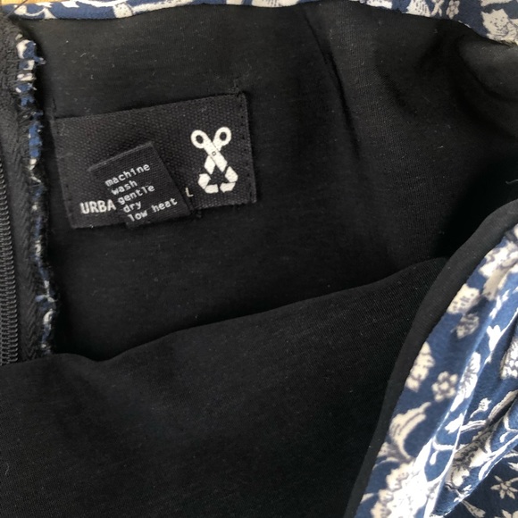 UO Vintage Floral Top - Size XS - Picture 3 of 4